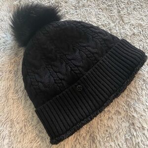 Lululemon Merino Knit Pom Black Beanie